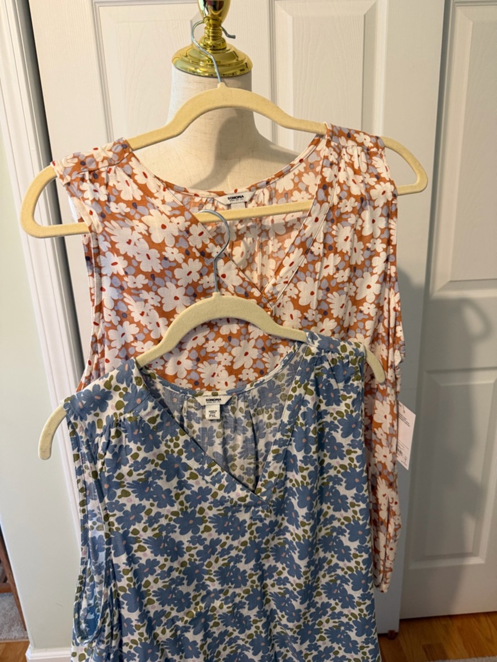 Sleeveless Top NWT set of 2